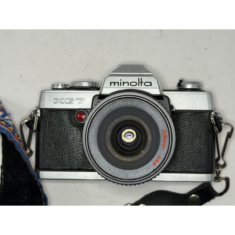 Minolta XG-7‎ 35mm Film Camera w/ Albinar ADG 28mm f/2.8 Lens Vintage
